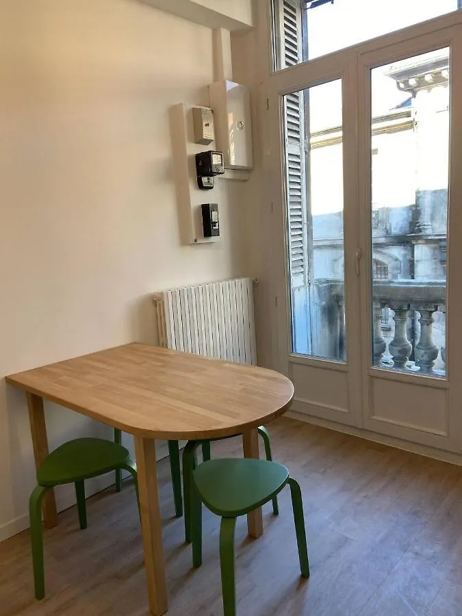 Appartement Entierement Renove Au Coeur D'Avignon France